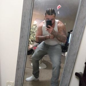 Meet your Posher, Stanley